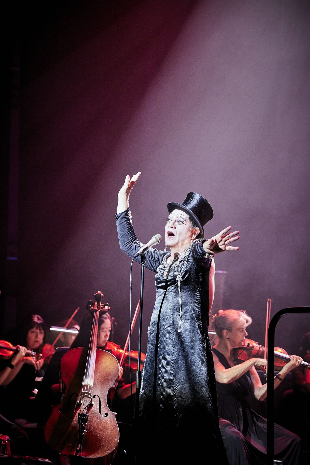 Miss Knife and her sisters | Festival d'Avignon